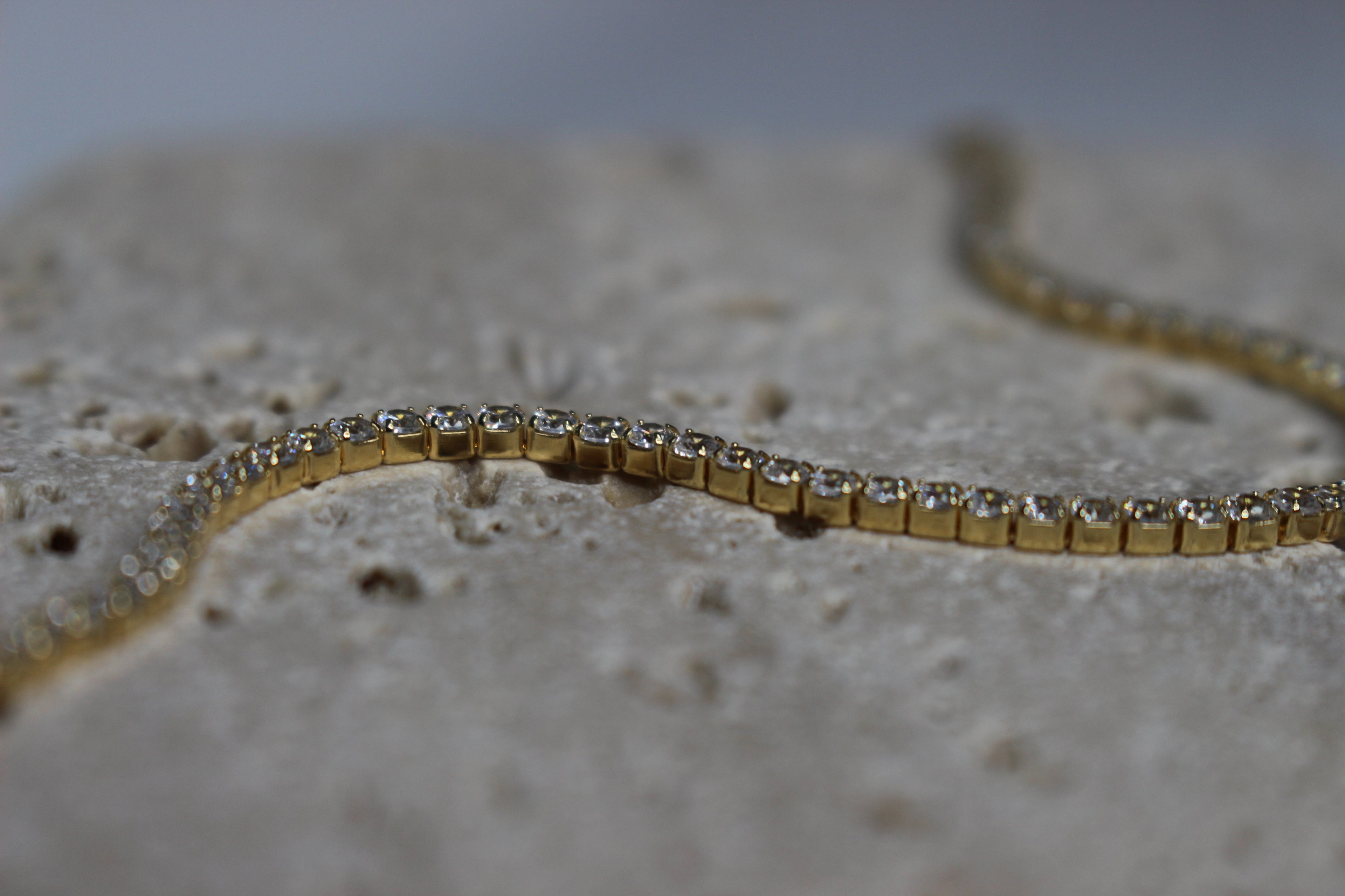 14k ‏gold plated  tennis bracelet