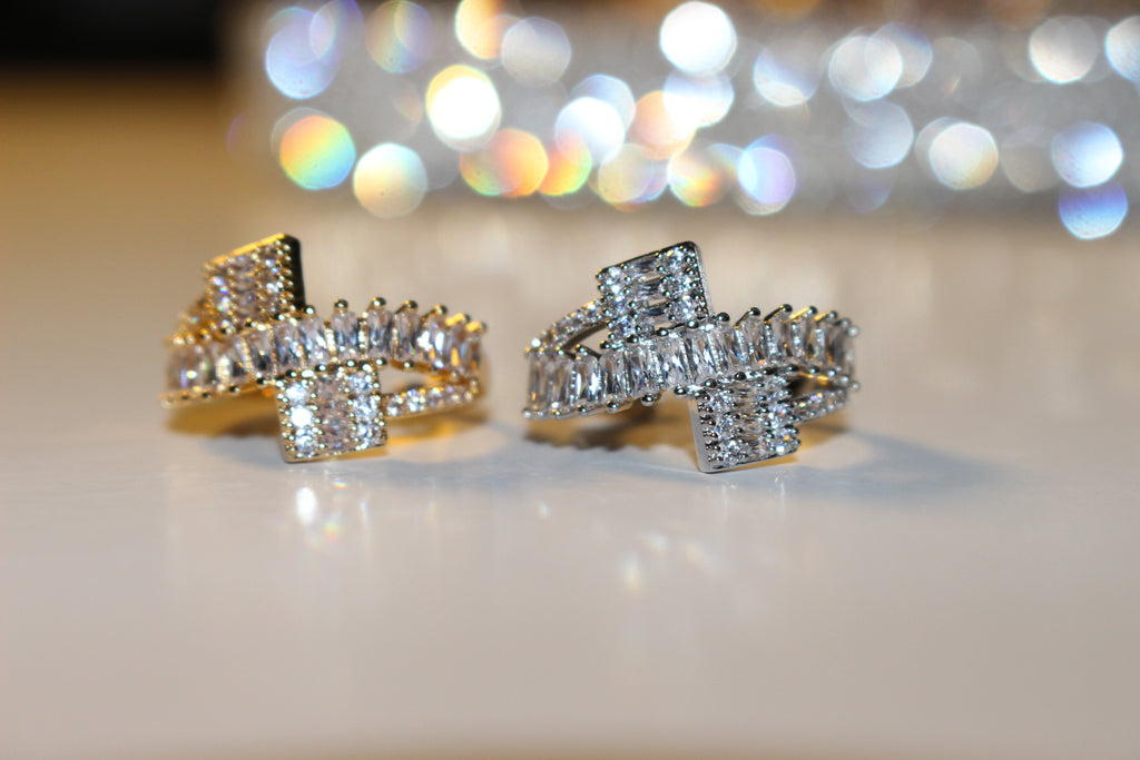 NOVA CROSS RING