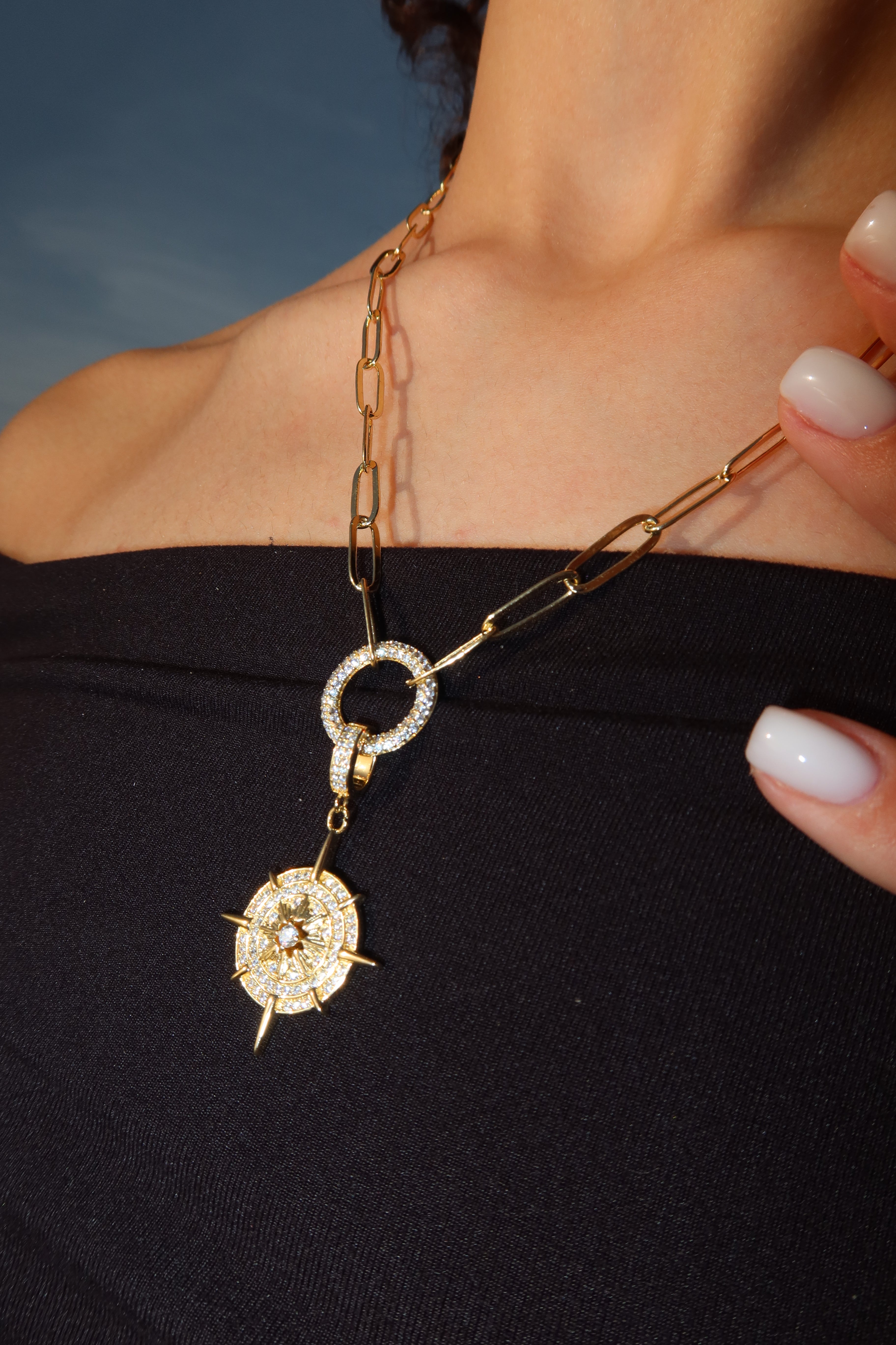 GOLDEN COMPASS