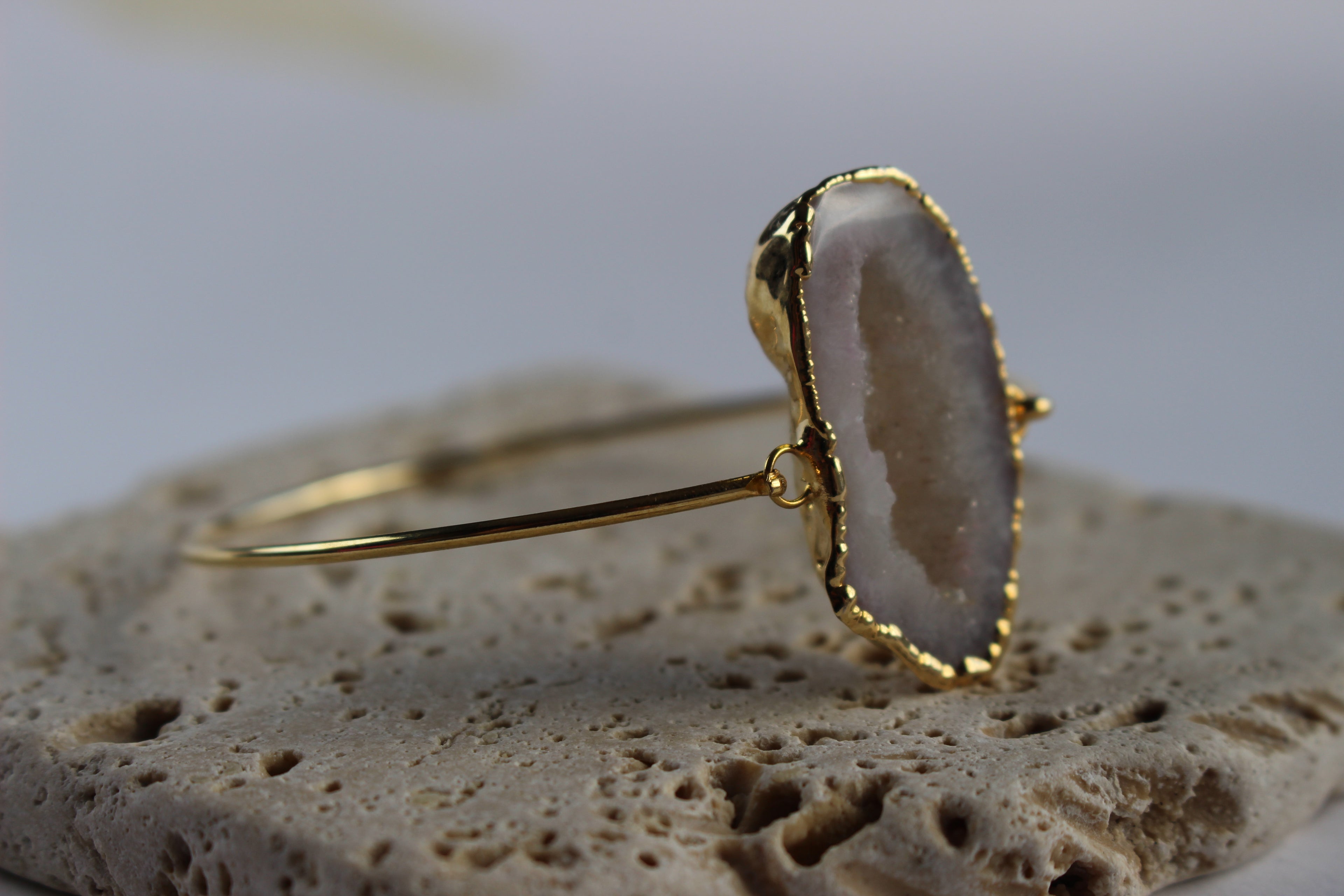SOLARA AGATE BRACELET