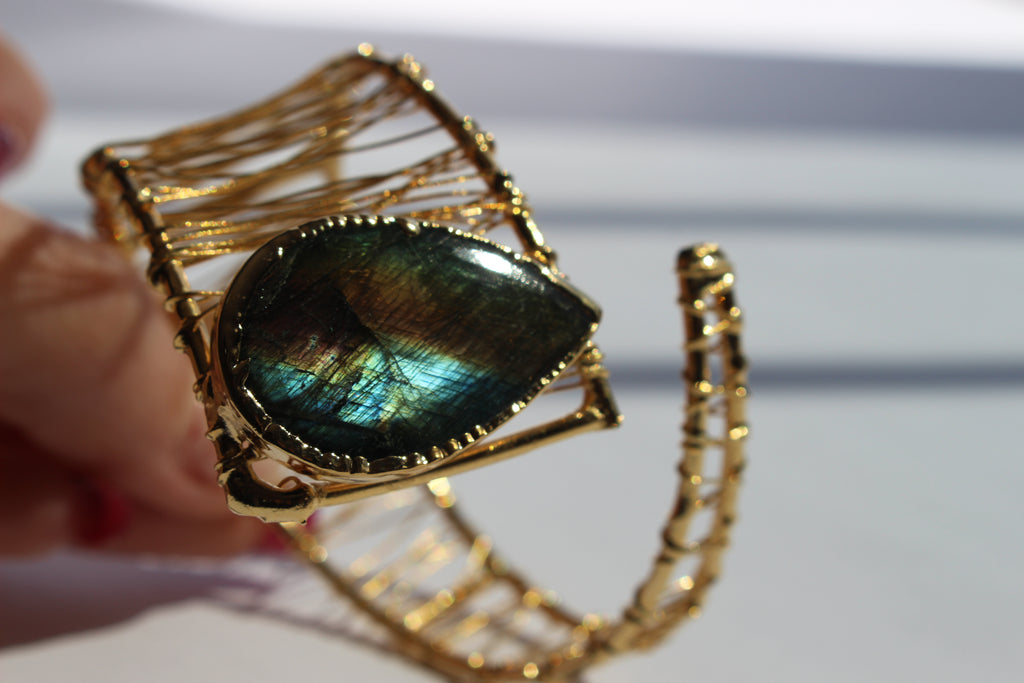 MILANA IRIDESCENT STONE CUFF