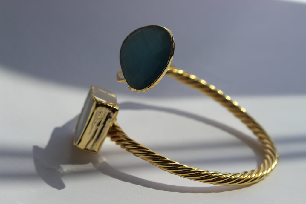milana emerald & onyx cuff