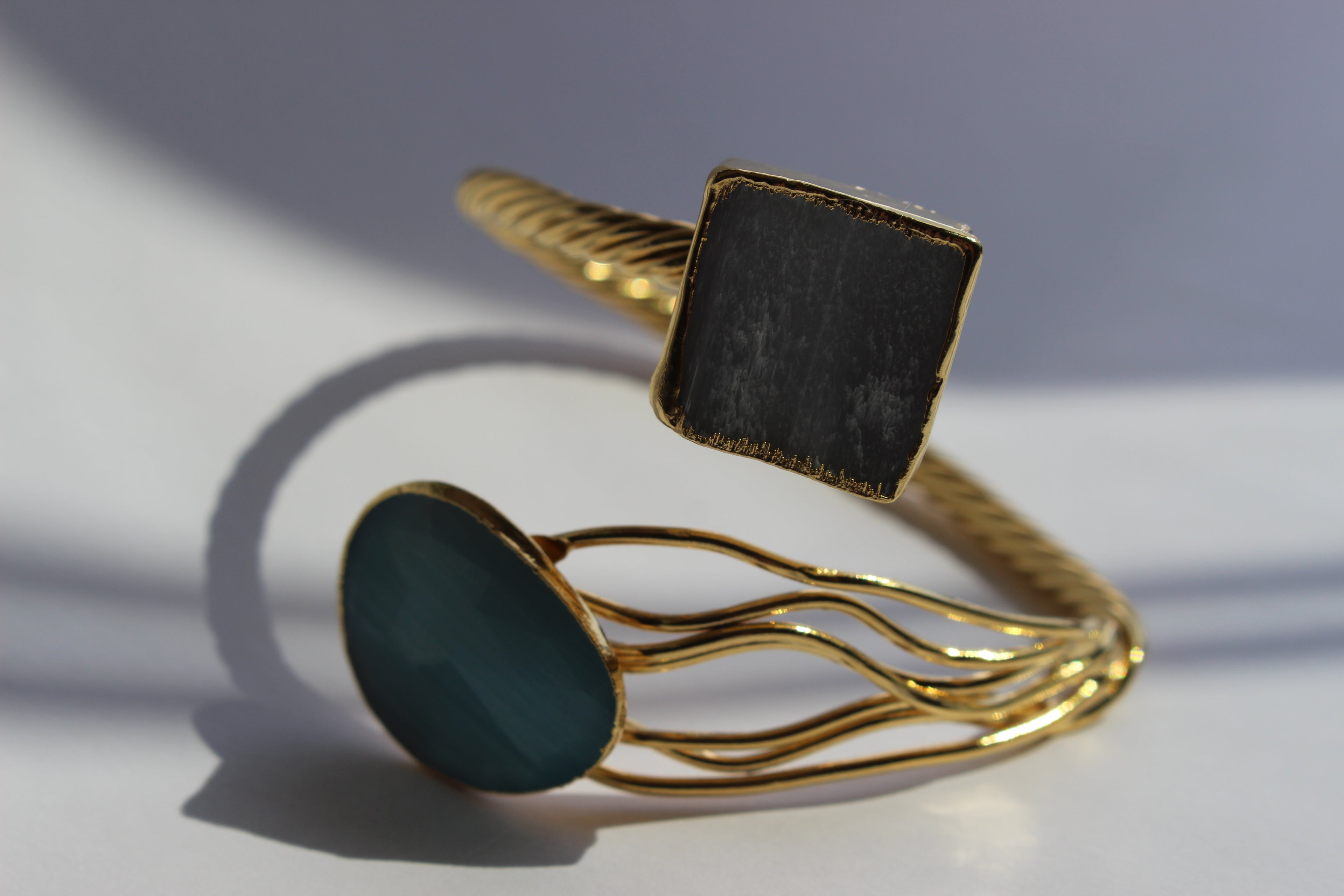 milana emerald & onyx cuff
