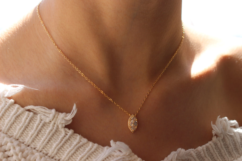 MARQUISE CRYSTAL NECKLACE