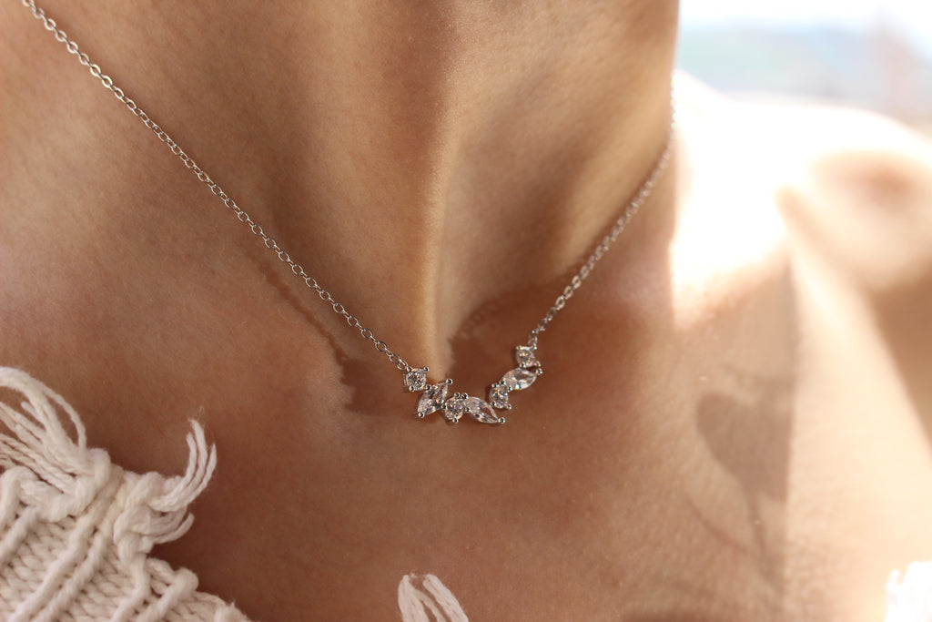 CRYSTAL VINE NECKLACE