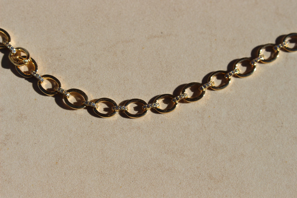 CIRCLE ZIRCON BRACELET.