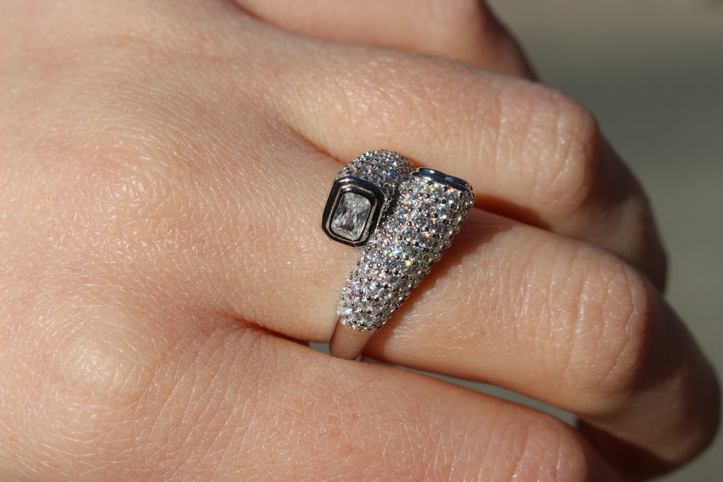 CRYSTAL & HEART WRAP RING